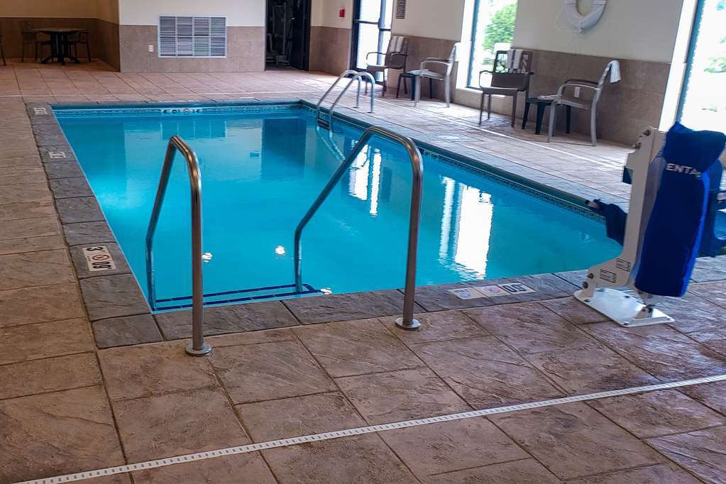 Comfort Inn & Suites Ames Near Isu Campus Зручності фото