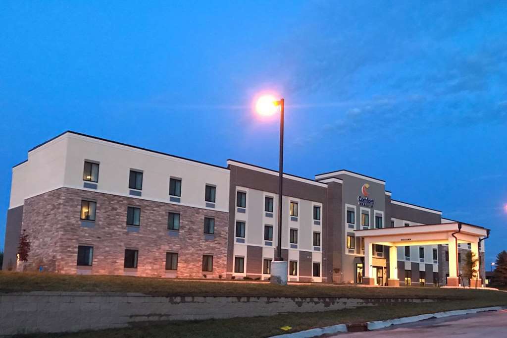 Comfort Inn & Suites Ames Near Isu Campus Екстер'єр фото